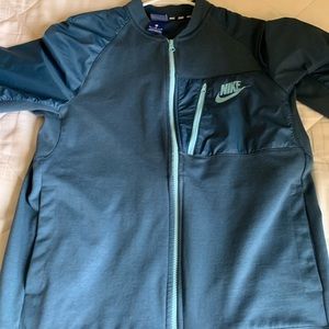 Excellent condition Nike zip up